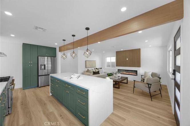 338 S James St - Photo 6 of 20