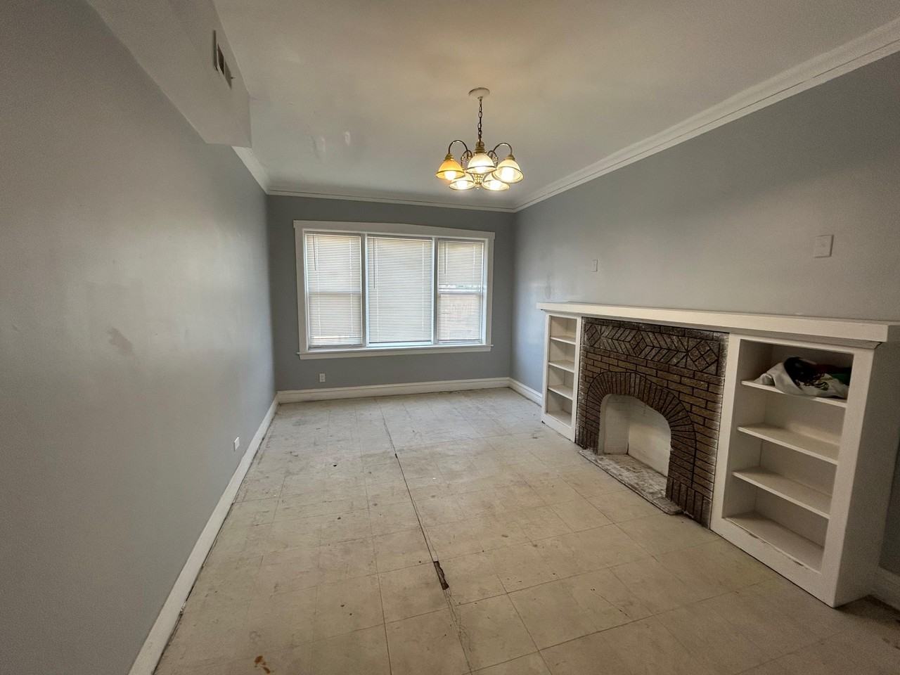 5916 West Roosevelt Road STOP AND GO FURNITURE - Photo 3 of 9
