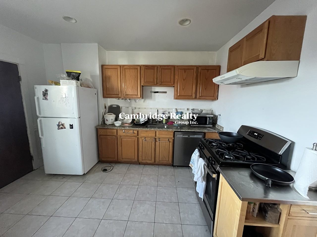 140 Saint Alphonsus St #2T