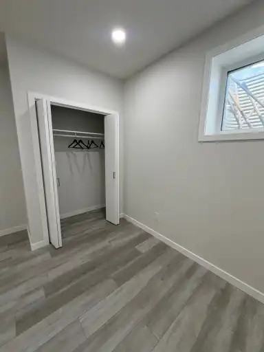 4410 38 St - Photo 5 of 14