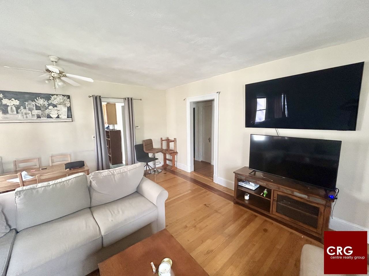 138 Parsons St #1 - Photo 2 of 11