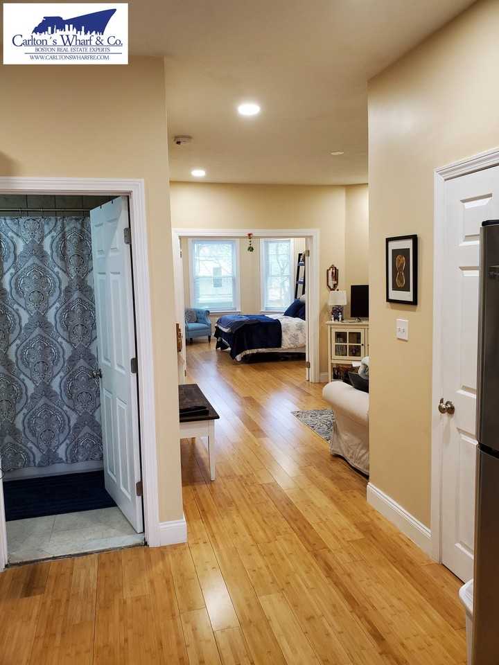233 Chelsea St #2 - Photo 7 of 20