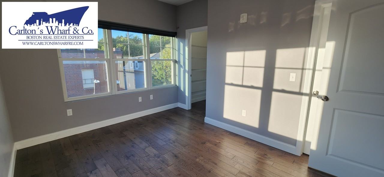 41 Saratoga St #2F - Photo 6 of 12