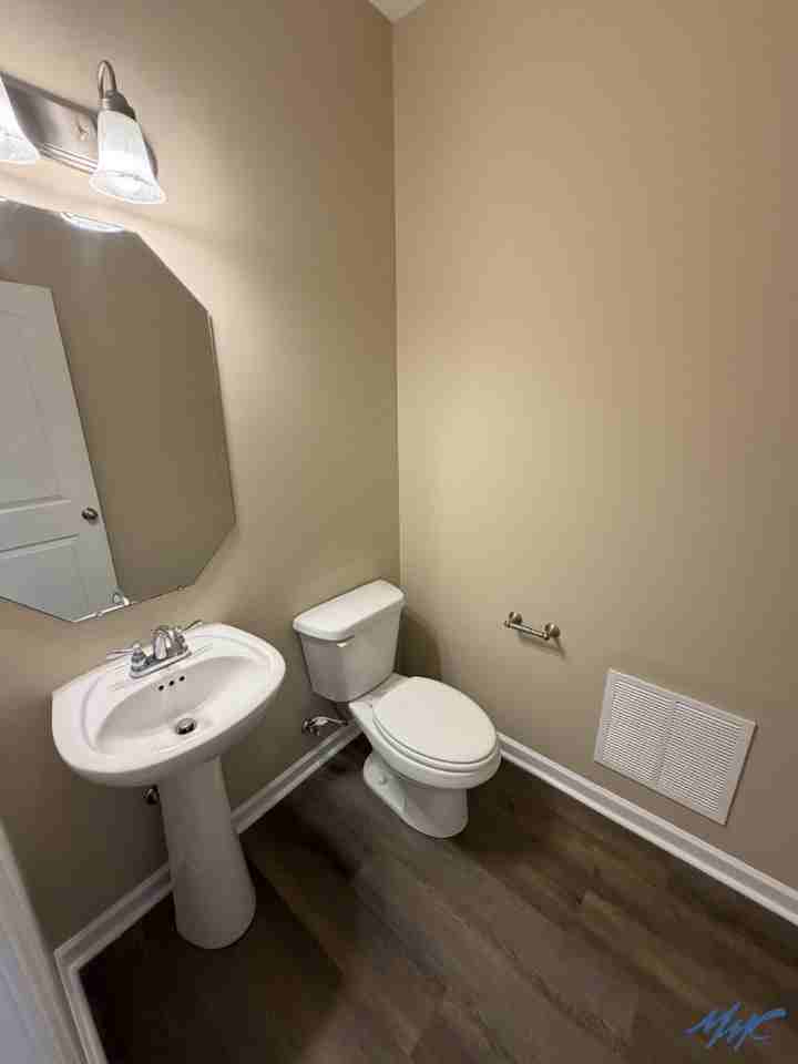 3448 Oval Hesson Ln - Photo 4 of 30