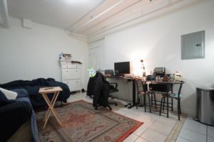 featured image of 10 Orkney Rd #C