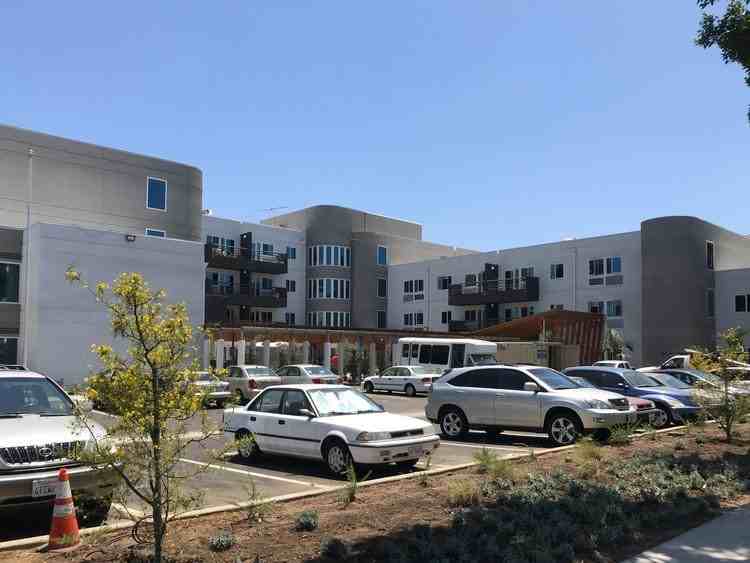 5100 Overland Ave - Photo 5 of 7
