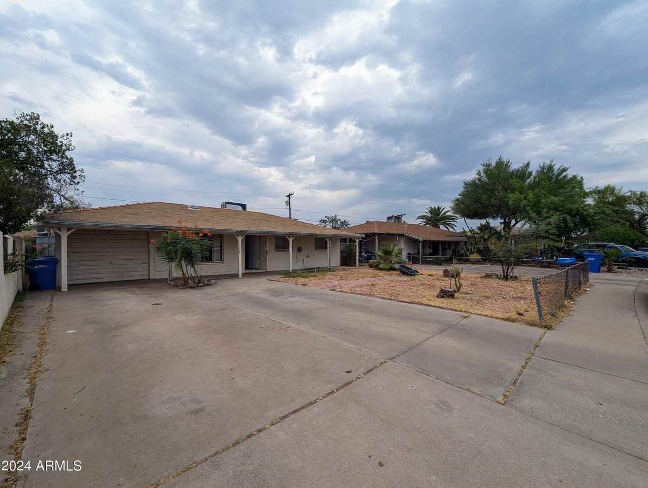 6036 N 31st Dr - Photo 3 of 50