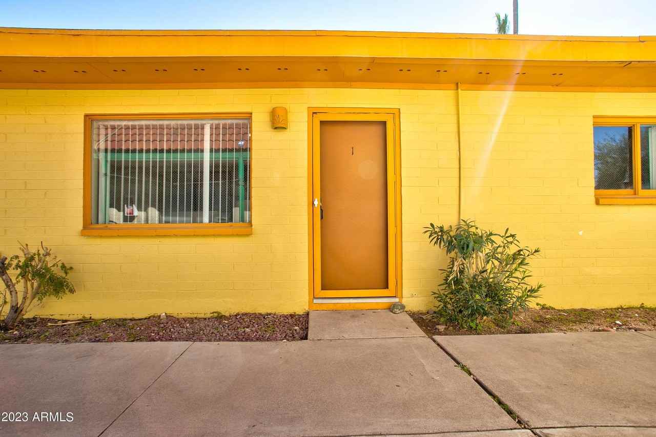 7850 E Glenrosa Ave #1 - Photo 6 of 24