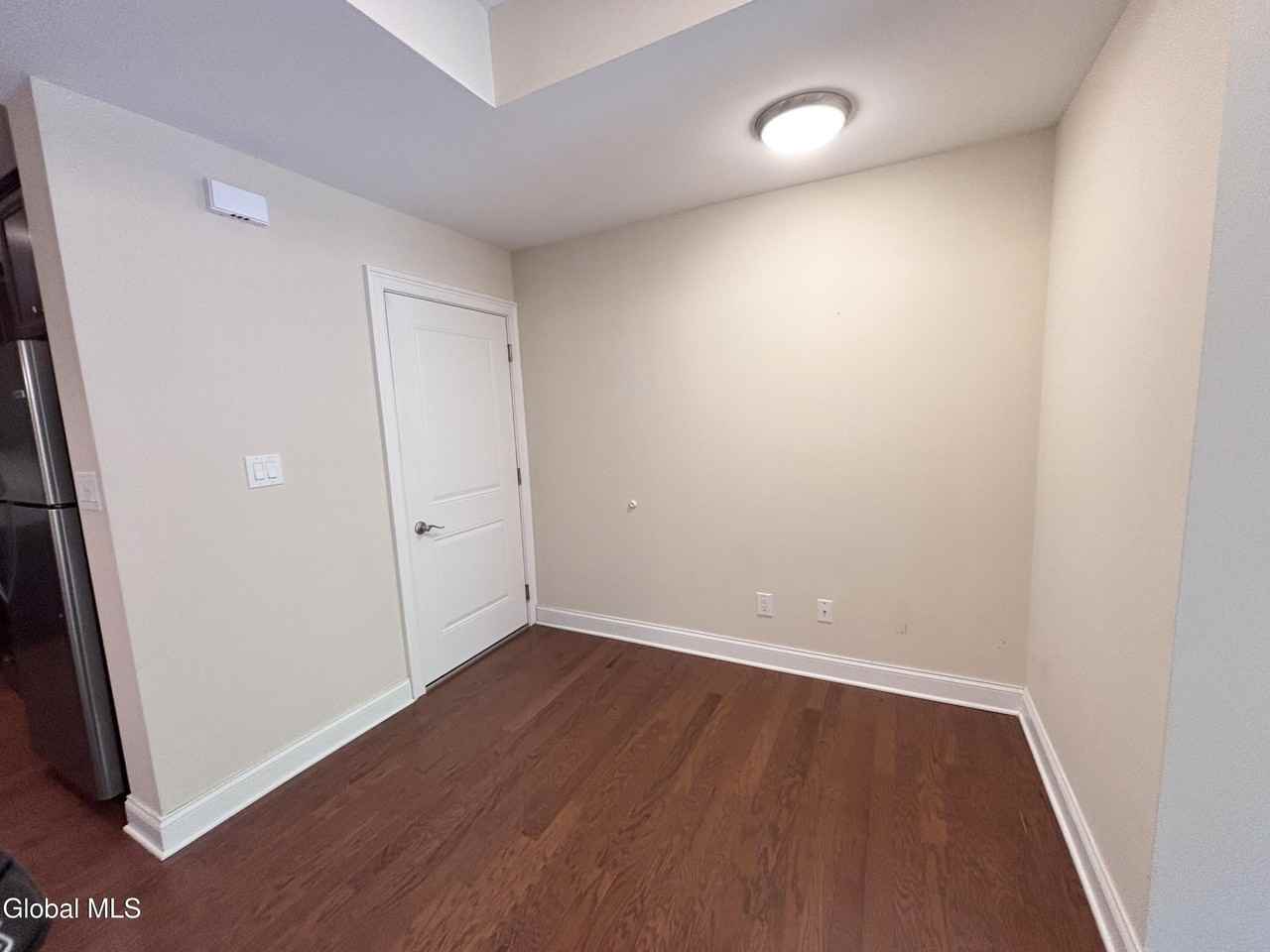 616 Lois Ln - Photo 5 of 25