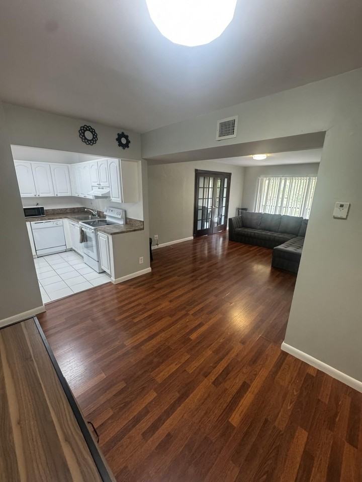 480 Nw 20th St