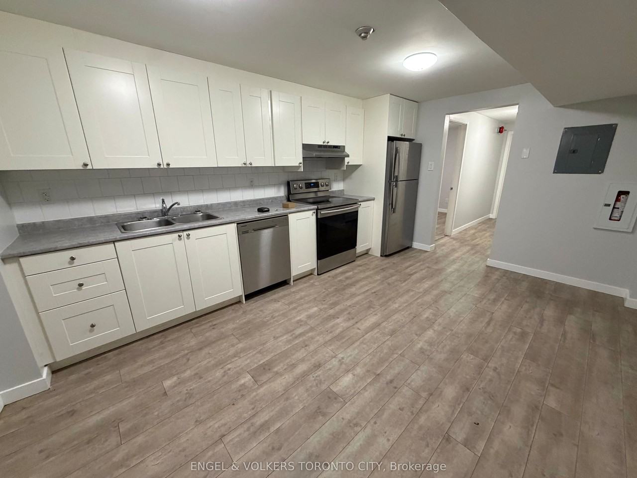 10 Mosley St - Photo 5 of 23