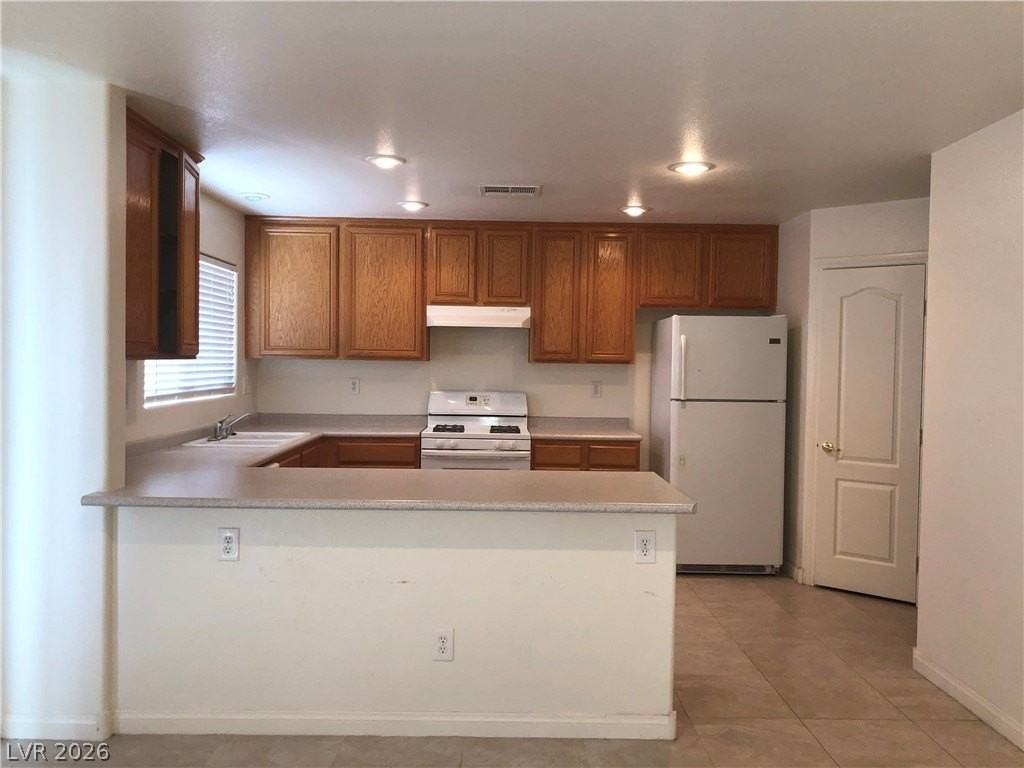 275 Calvino Ave - Photo 2 of 3