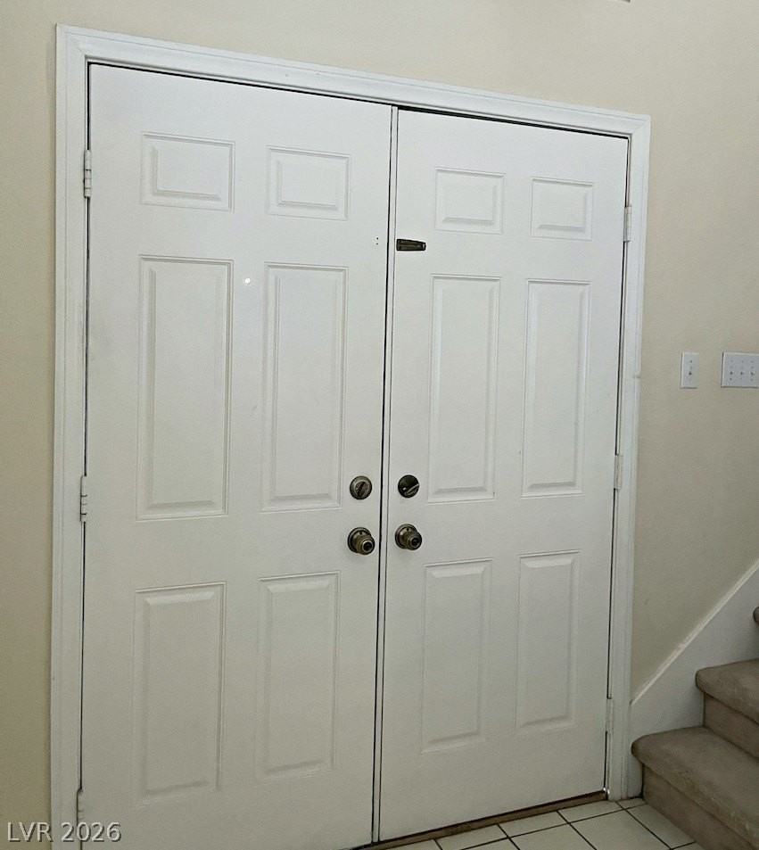 3496 Meridale Dr - Photo 3 of 34
