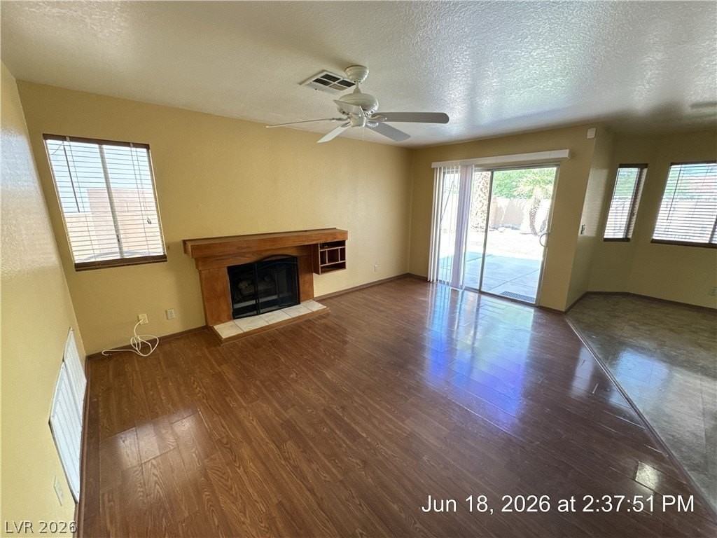 8240 Marcasel Dr - Photo 5 of 40