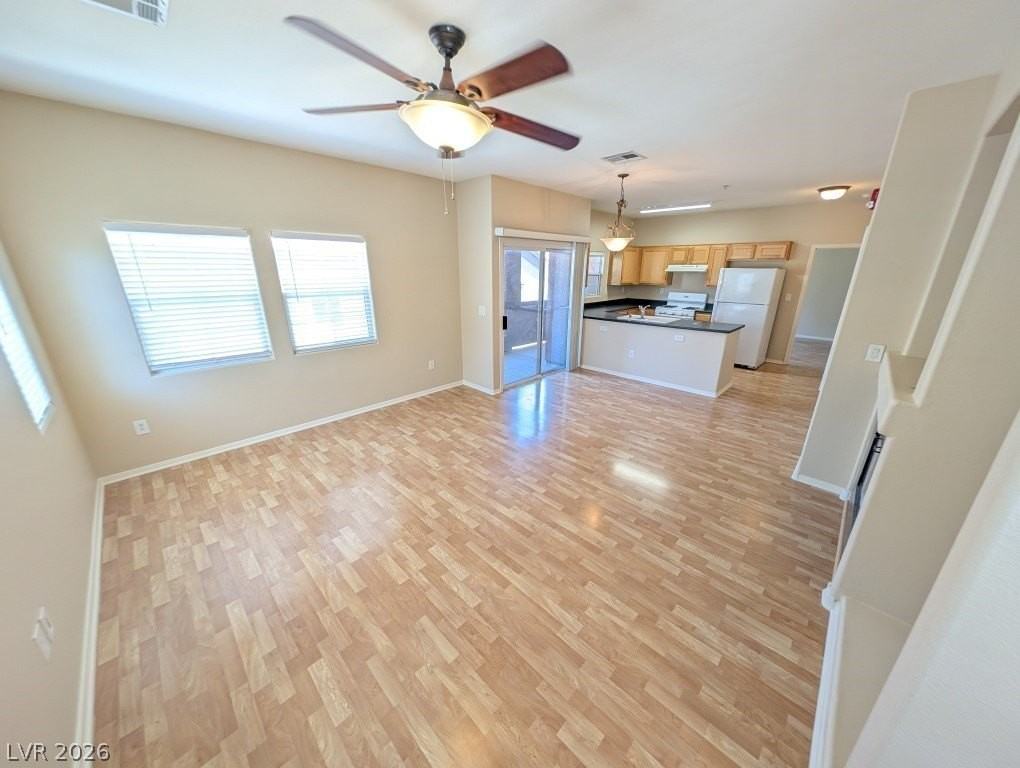 10280 Gilmore Canyon Ct #201 - Photo 5 of 31