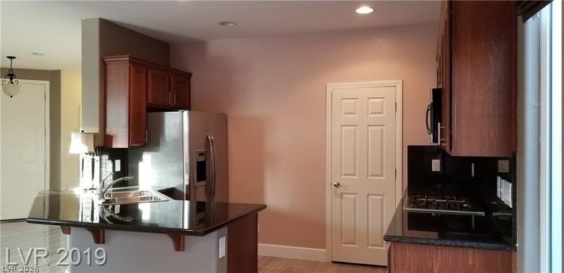 6213 Burrell Ct - Photo 5 of 18