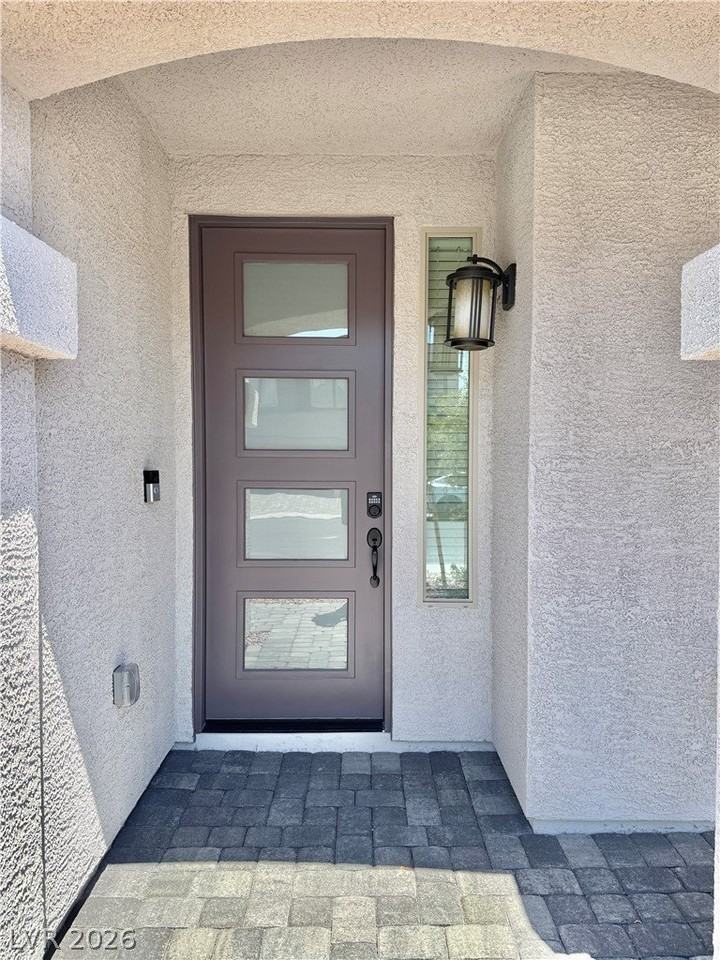 5772 Yellow House St - Photo 4 of 50