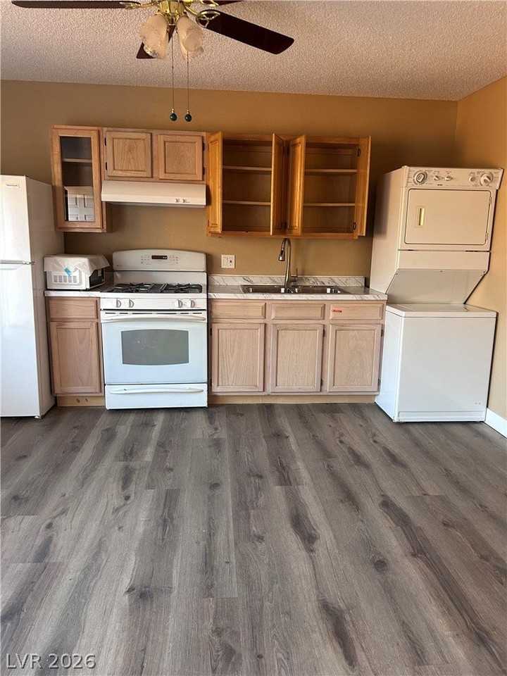 5409 Aston Ave #0 - Photo 2 of 8