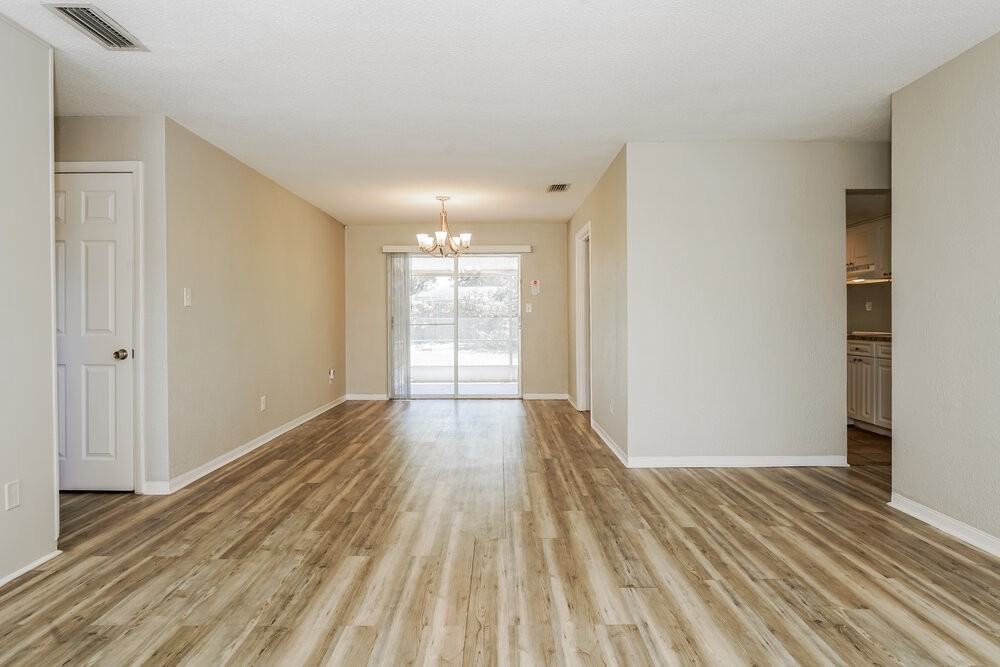 989 E Normandy Blvd - Photo 6 of 16