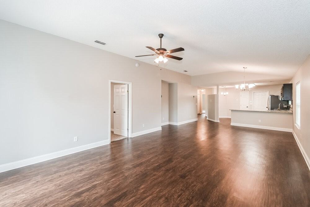 8785 Chambore Dr - Photo 5 of 16