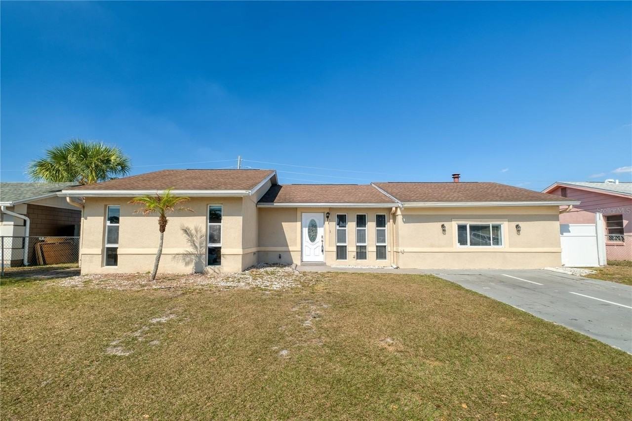 107 Citrus Dr - Photo 2 of 27