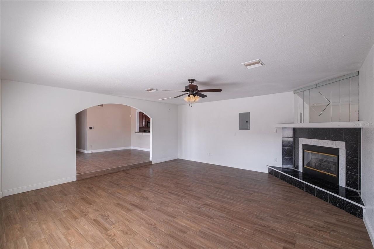 107 Citrus Dr - Photo 7 of 27