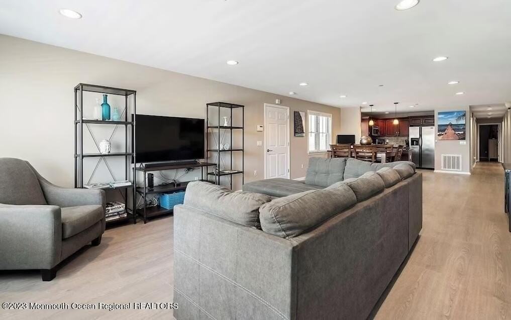 132 Hancock Ave #1 - Photo 2 of 23