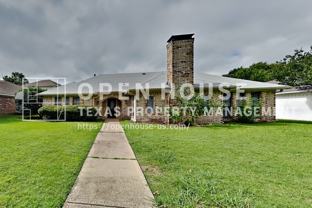 810 Rivercrest Blvd - Photo 1 of 1