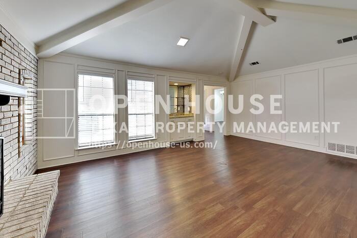 810 Rivercrest Blvd - Photo 4 of 21