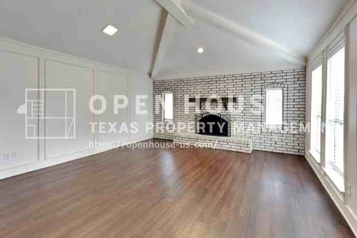 810 Rivercrest Blvd - Photo 5 of 21