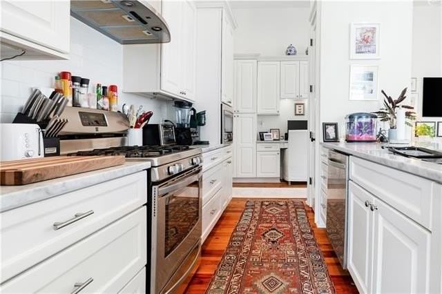 1031 Arabella St - Photo 4 of 18