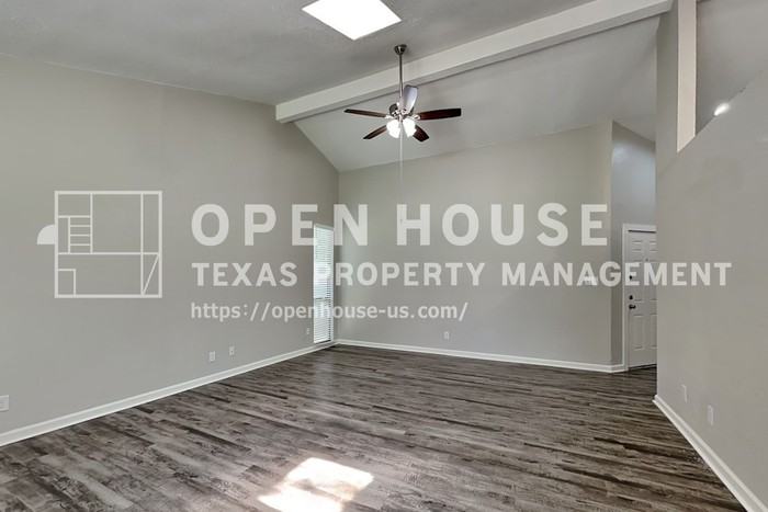 3737 Whitefern Dr - Photo 6 of 21