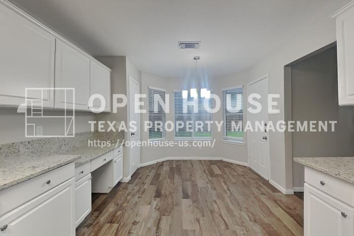 16803 Cobbler Crossing Dr - Photo 7 of 20