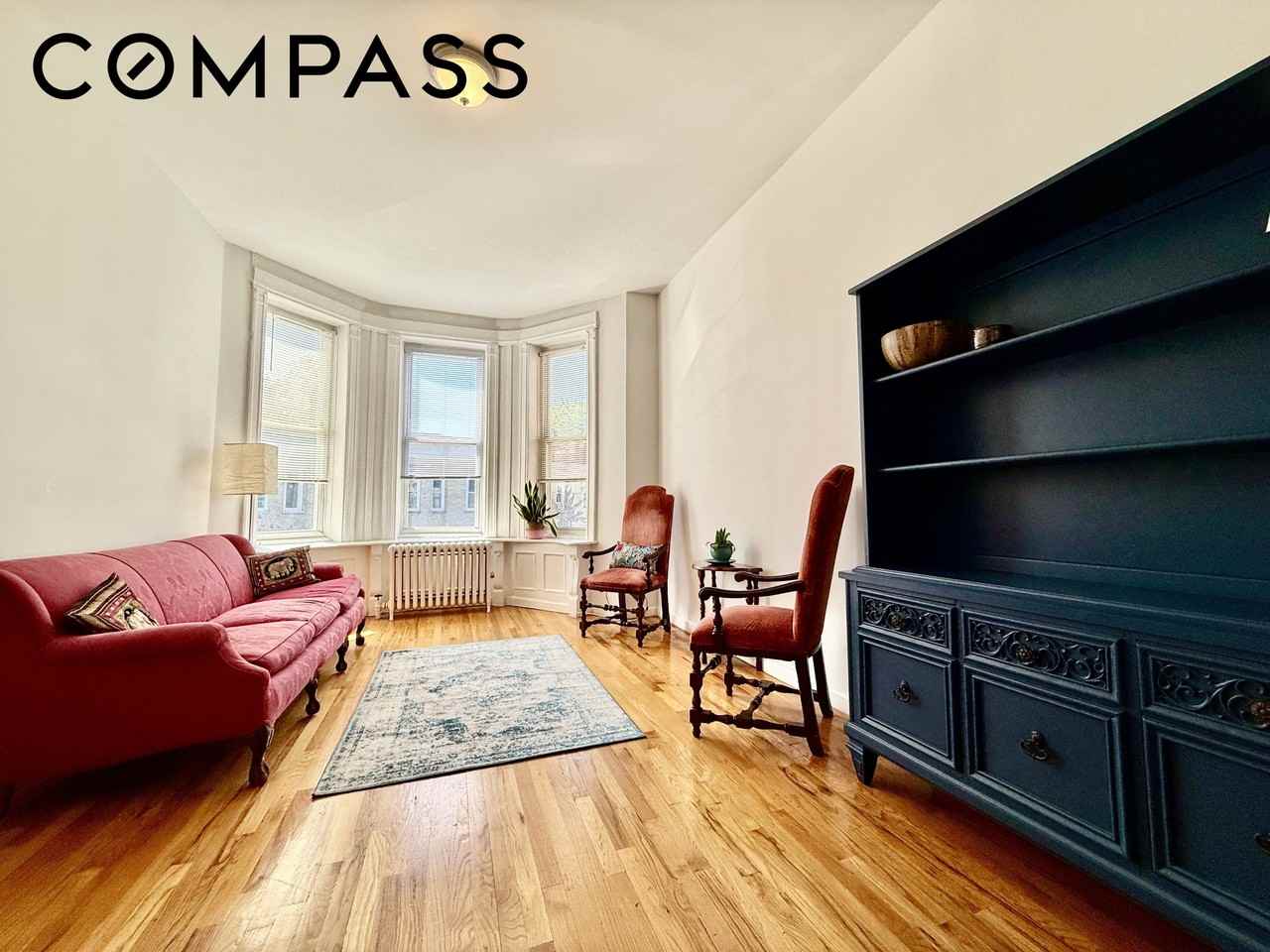 149 E 35th St #2 - Photo 2 of 10