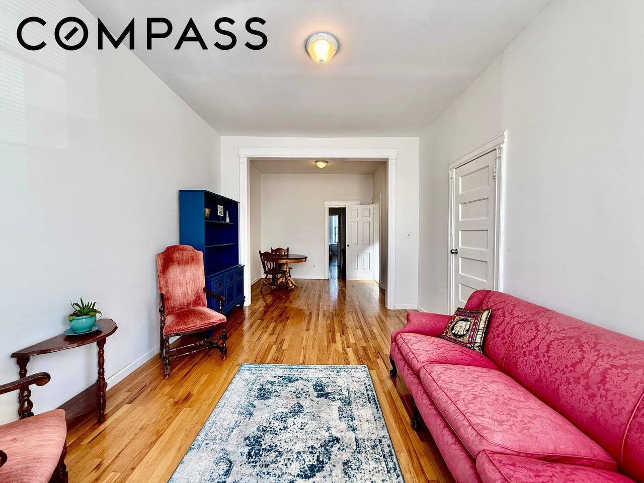 149 E 35th St #2 - Photo 3 of 10