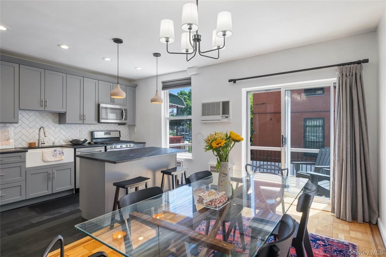 3446 Corlear Ave #1 - Photo 4 of 16