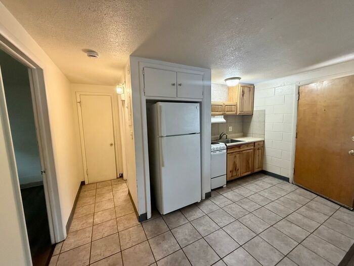 1739 7th Ave #2 - Photo 3 of 11