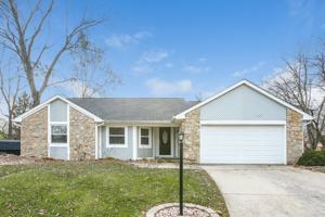 featured image of 7809 Hampton Pl
