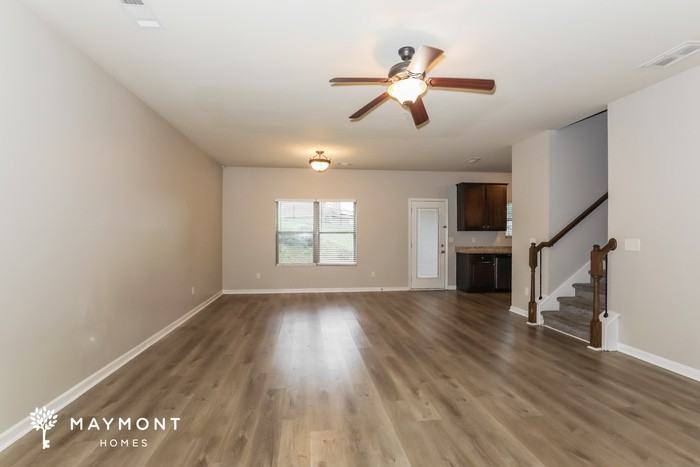 424 Concord Ter - Photo 5 of 16