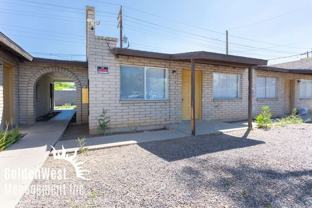 2209 W Belmont Ave #5 - Photo 1 of 1