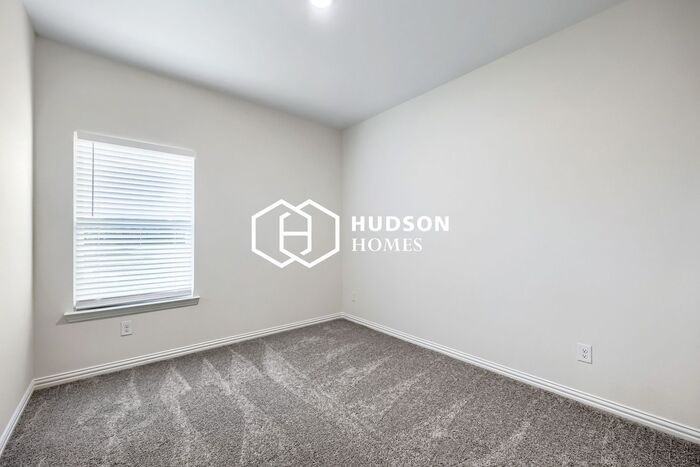 1601 Annabelle St - Photo 5 of 12