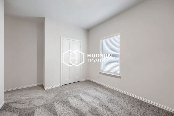 1601 Annabelle St - Photo 6 of 12
