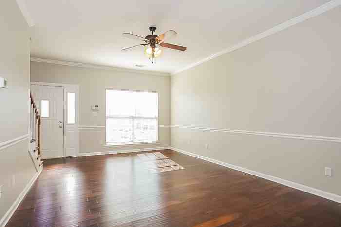 919 Cabot Cv - Photo 7 of 18