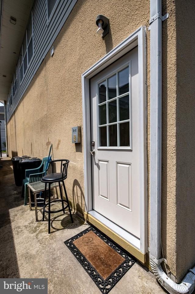 4100 3rd St #C - Photo 3 of 20