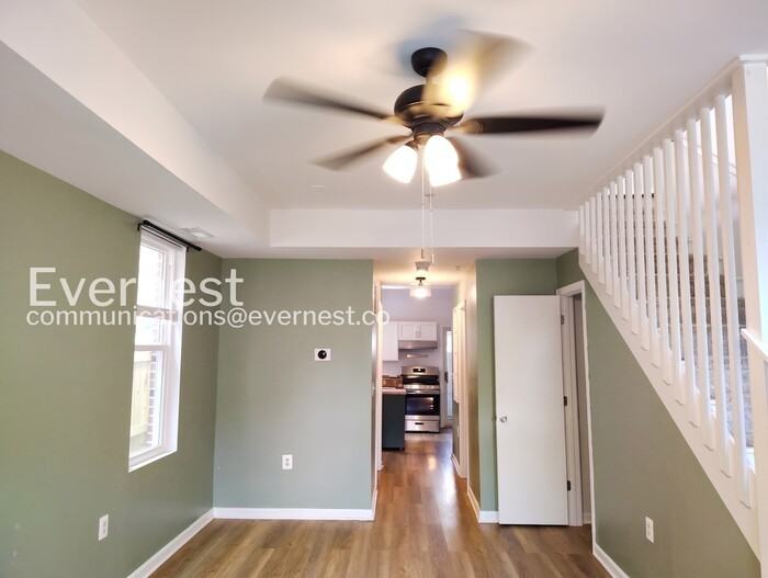 217 E 5th St - Photo 4 of 25