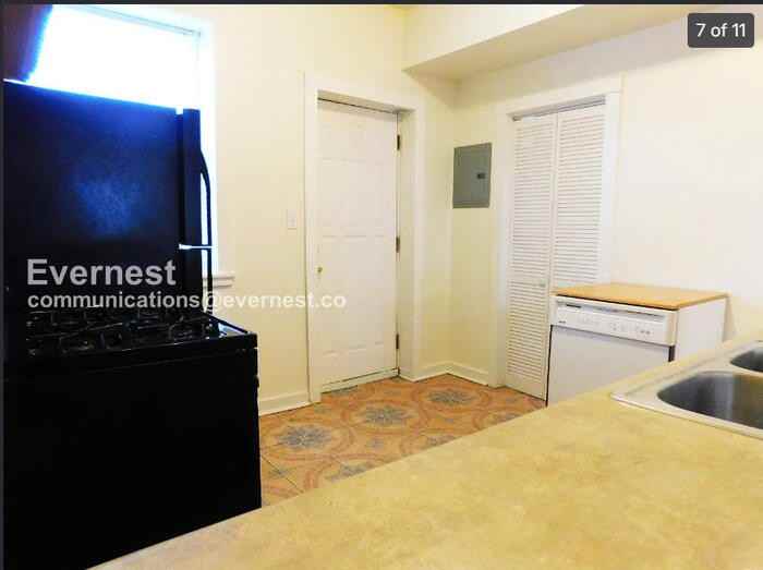 4923 N Albany Ave #3 - Photo 5 of 11