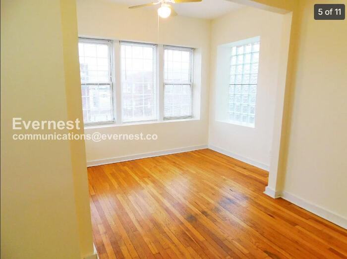 4923 N Albany Ave #3 - Photo 6 of 11