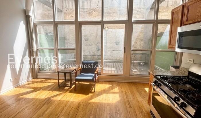 1834 Ridge Ave #121 - Photo 3 of 8