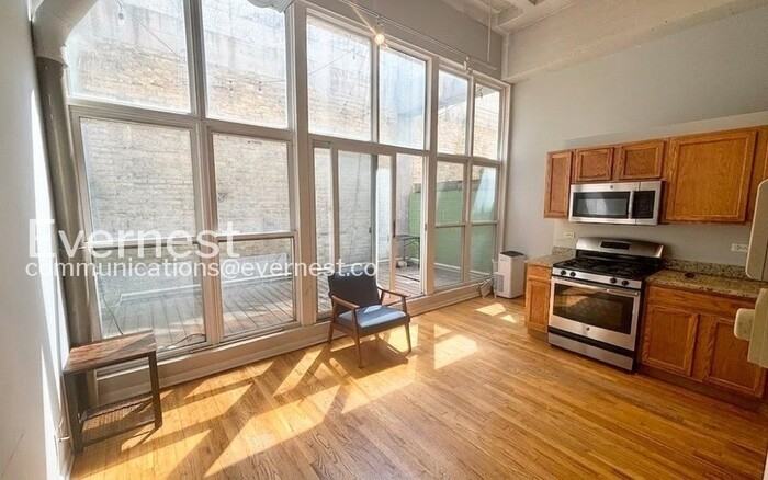 1834 Ridge Ave #121 - Photo 4 of 8