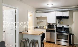 3240 N Clark St #3M - Photo 1 of 1